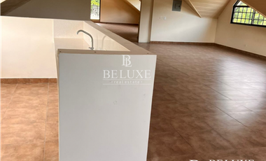 VENDO CASA EN URBANIZACIÓN LLANOS DE CURUNDÚ (6)