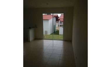 ALQUILO CASA EN LA CHORRERA LA ARBOLEDA