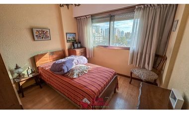 4 AMBIENTES CON DEPENDENCIA