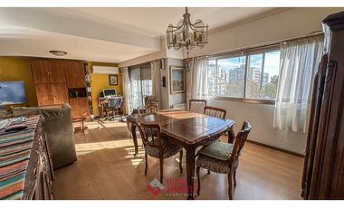 4 AMBIENTES CON DEPENDENCIA