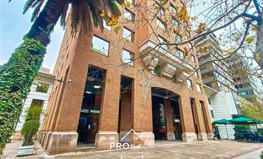 Oficina en Venta en Metro Pedro de Valdivia / Alfredo Barros Errázuruz