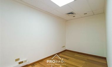 Oficina en Venta en Metro Pedro de Valdivia / Alfredo Barros Errázuruz