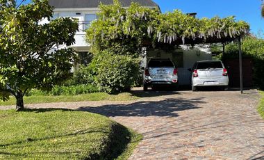 Casa en venta en Lote al Lago en Los Castores