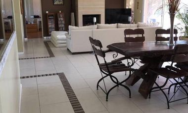 Casa en venta en Lote al Lago en Los Castores