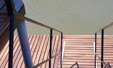Imponente  CASA al Rio de mas de 500 mts cubiertos - San Benito