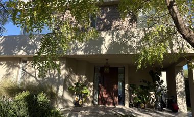Casa en venta en Castaños - Nordelta