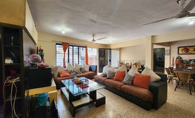 AMPLIA Y COMODA CASA EN COL. PROGRESO