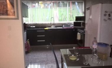 SBR / CASA EN VENTA EN EXCELENTE UBICACIÓN!!