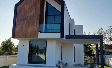 3 Bedroom House for sale in Pa Phai, Chiang Mai