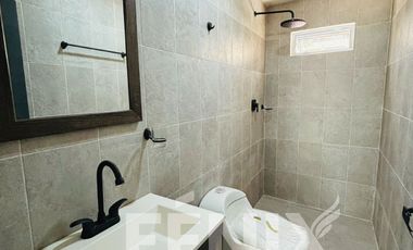 2 Casas en venta muy cerca de la USBI