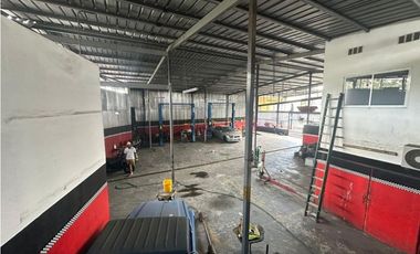 Se alquila local/ galera abierta ubicada en Transístmica. (AA)