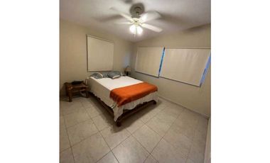 ALQUILER CASA CON PISCINA, EN CORONADO, IDEAL PARA T