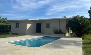 ALQUILER CASA CON PISCINA, EN CORONADO, IDEAL PARA T