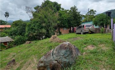 Maat vende Casa Campestre, Mave-Villeta 770m2 $200Millones