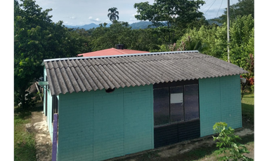 Maat vende Casa Campestre, Mave-Villeta 770m2 $200Millones