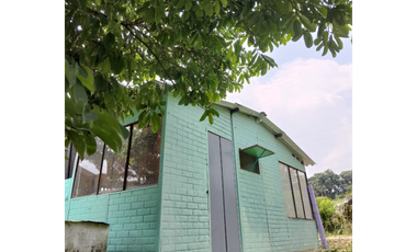 Maat vende Casa Campestre, Mave-Villeta 770m2 $200Millones