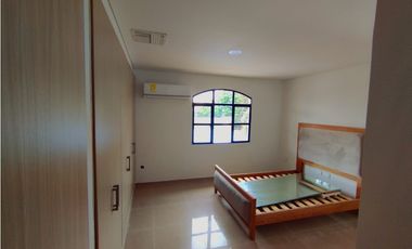 CASA EN ALQUILER EN VILLA CAMPESTRE