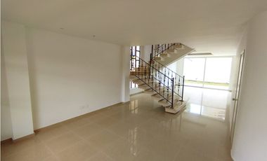 CASA EN ALQUILER EN VILLA CAMPESTRE