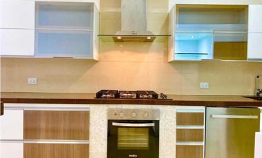 Se vende casa en Medellín Poblado Alto