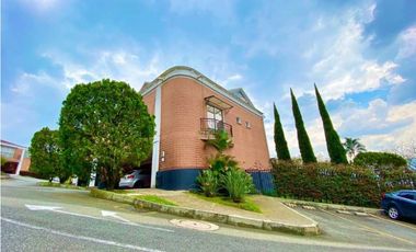 Se vende casa en Medellín Poblado Alto
