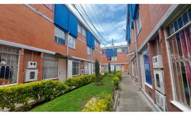VENTA CASA EN BOSA CONJUNTO RESIDENCIAL CAMINOS DE SAN DIEGO