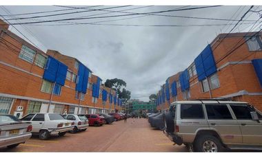 VENTA CASA EN BOSA CONJUNTO RESIDENCIAL CAMINOS DE SAN DIEGO