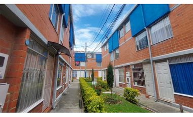 VENTA CASA EN BOSA CONJUNTO RESIDENCIAL CAMINOS DE SAN DIEGO