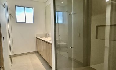 Se vende apartamento de 3 habitaciones frente al mar, Bello horizonte