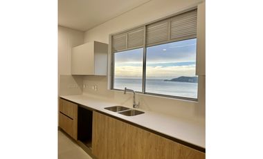 Se vende apartamento de 3 habitaciones frente al mar, Bello horizonte