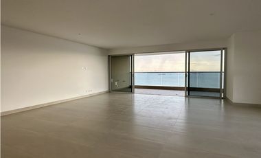 Se vende apartamento de 3 habitaciones frente al mar, Bello horizonte