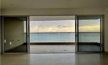 Se vende apartamento de 3 habitaciones frente al mar, Bello horizonte