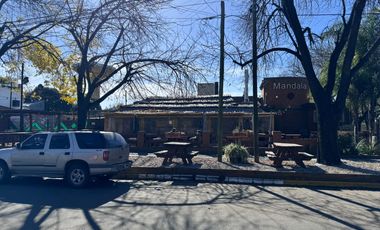 Única esquina comercial