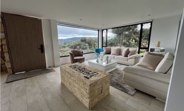 Vendo linda casa campestre con zona verde  y  espectacular vista