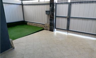 SE ARRIENDA CASA PASADENA