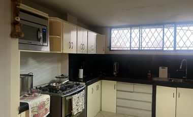 VENTA DPTO CDLA. ENTRE RIOS SAMBORONDON SEGURIDAD AMPLIO ESPACIO 290M2 (JLR)