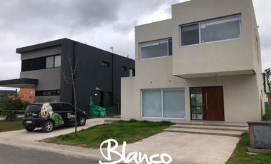 Casa en Venta en Vila Marina I, Villanueva, Tigre, G.B.A. Zona Norte, Argentina