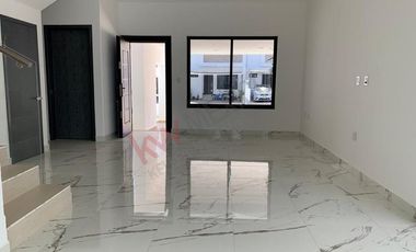 CASA en RENTA en Laguitos, Tuxtla Gutiérrez