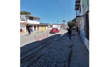 Casa en VENTA con LOCAL comercial, en col. La Isla San Cristobal de las casas.