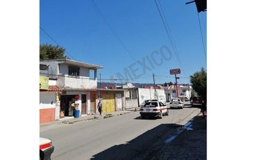 Casa en VENTA con LOCAL comercial, en col. La Isla San Cristobal de las casas.