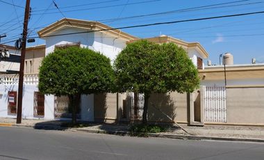 Venta Casa Residencia Col. Vista Hermosa Monterrey
