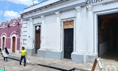 PROPIEDAD EN VENTA ZONA CENTRO PARA USO HABITACIONAL Y/O COMERCIAL EXCELENTE UBICACION