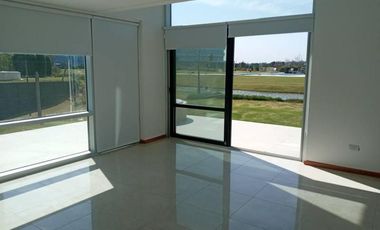 Departamento en Venta en Pilar Golf, Pilar, G.B.A. Zona Norte, Argentina