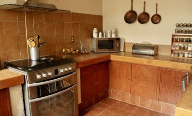 SE VENDE CASA EN CONDOMINIO EN AMPLIACION MIGUEL HIDALGO.