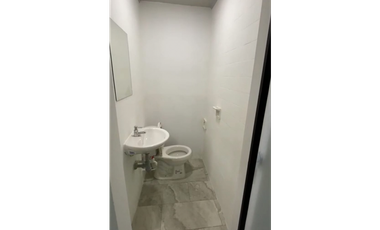 Venta de excelente casa renta con bodega y vivienda centro