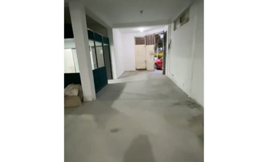 Venta de excelente casa renta con bodega y vivienda centro
