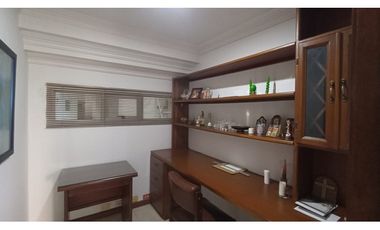 VENTA AMPLIO APARTAMENTO SECTOR PINARES PEREIRA