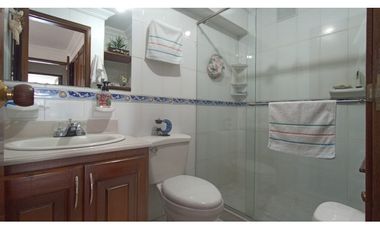 VENTA AMPLIO APARTAMENTO SECTOR PINARES PEREIRA