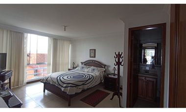 VENTA AMPLIO APARTAMENTO SECTOR PINARES PEREIRA