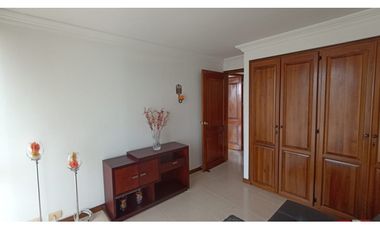 VENTA AMPLIO APARTAMENTO SECTOR PINARES PEREIRA