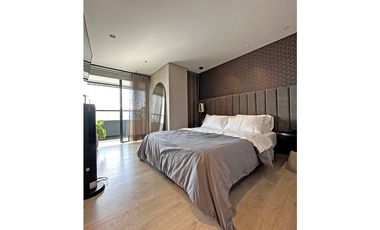 HERMOSO.APARTAMENTO EN LAS PALMAS CON VISTA ABIERTA A LA CiUDAD!!!